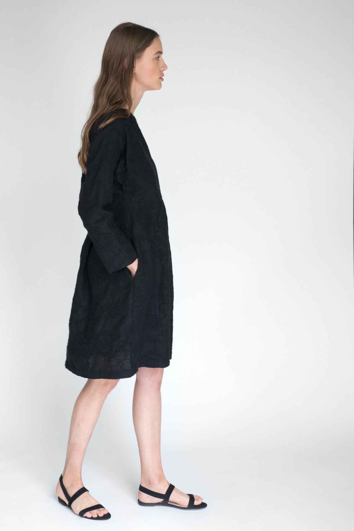 Jenia is 5'9 and wears a size XS/S