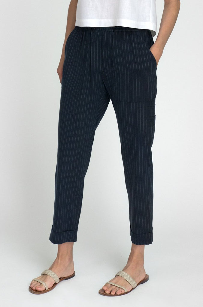 Rowe pant Jenia is 5
