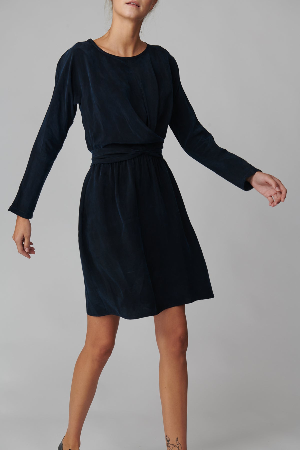 Emeline is 5'11 and wears a size S