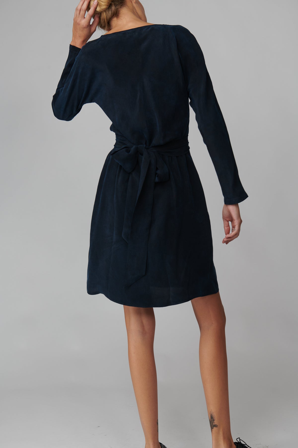 Emeline is 5'11 and wears a size S